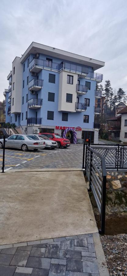 Mb Lux Apartment Vrnjačka Banja Exterior foto